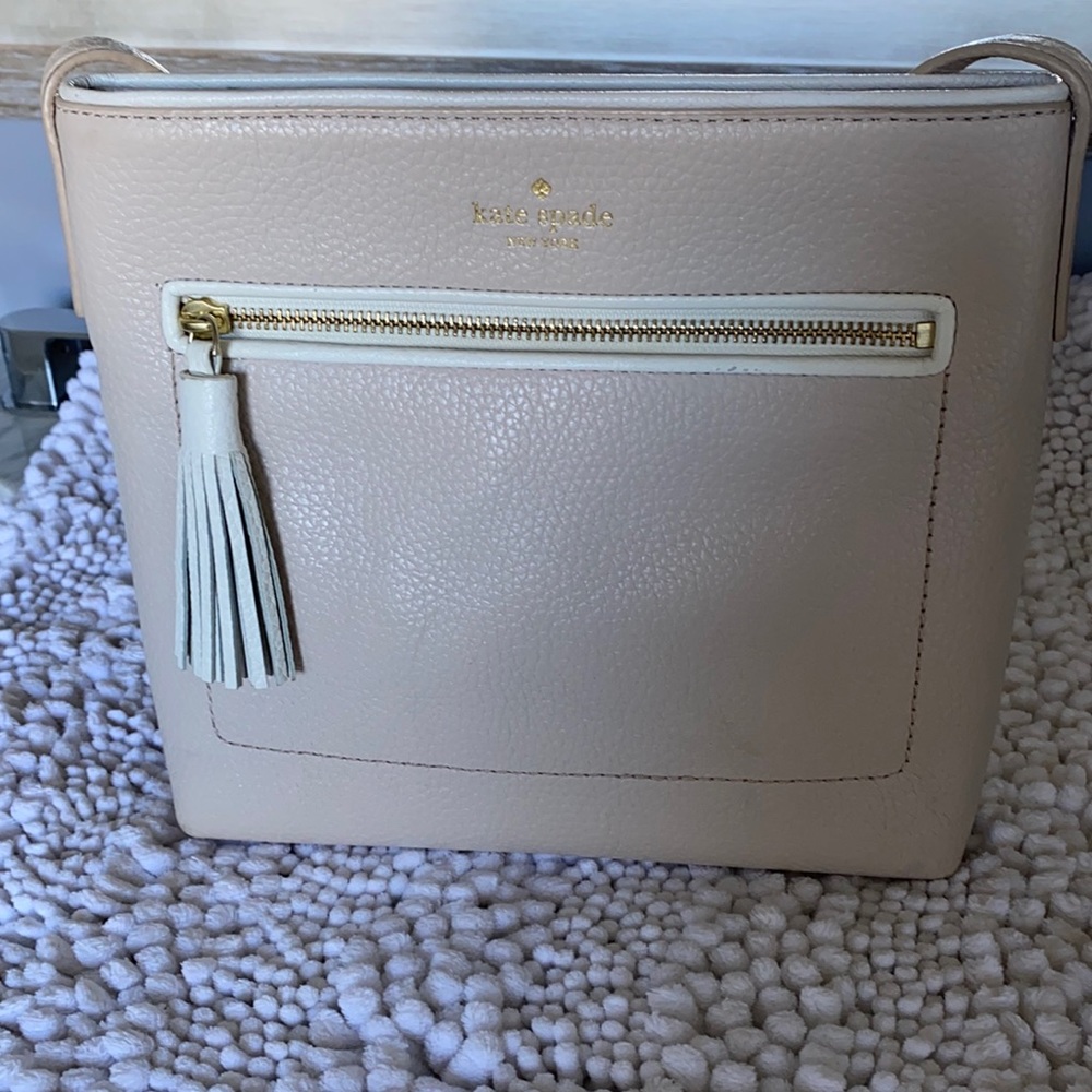 Kate Spade Crossbody purse
